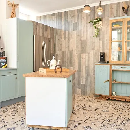 Domaine Du Prieure Couvent & Presbytere بيت للعطل