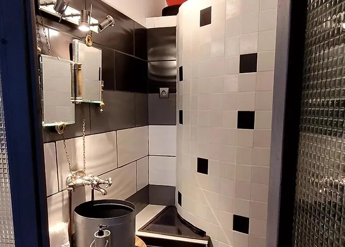 Domaine Du Prieure Couvent & Presbytere *