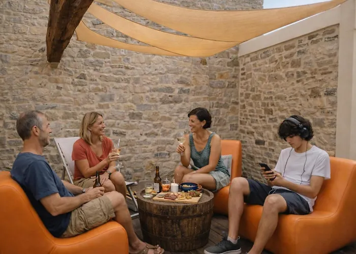 Domaine Du Prieure Avec Piscine Ancien Couvent & Presbytere